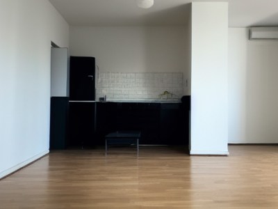 Three Dead Souls Trapped in an Apartment – Mystery 80s Drama (IDENTIFIED – WE&nbsp;THINK!)